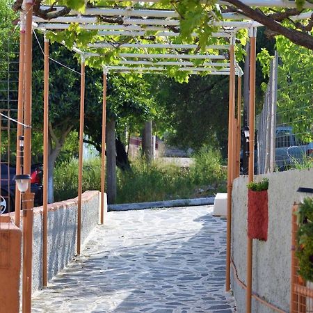 Argiris Kefalonia Traditional Cottage Dhavgáta エクステリア 写真