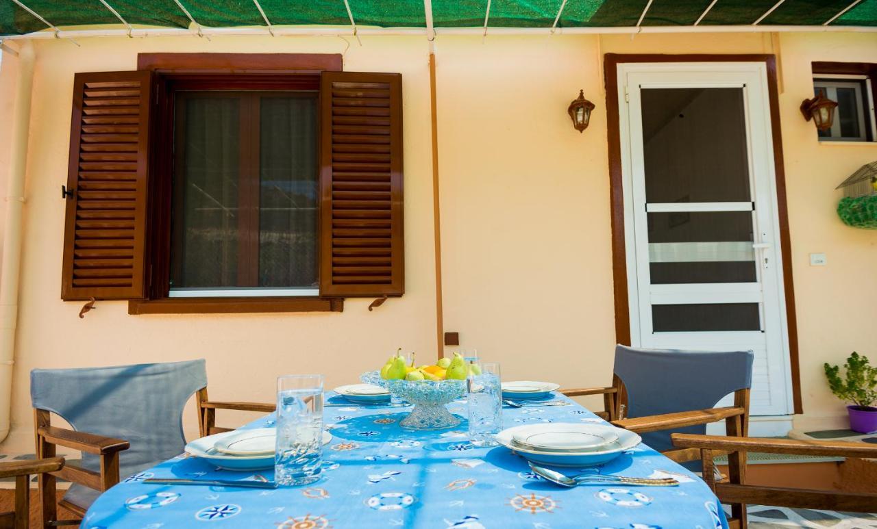 Argiris Kefalonia Traditional Cottage Dhavgáta エクステリア 写真